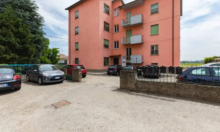 Rexer-Pieve-del-Cairo-Quadrilocale-luminoso-ESTERNI