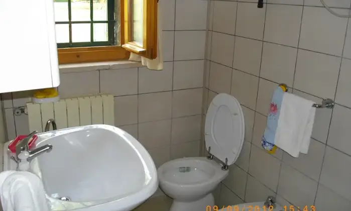 Rexer-Sambuca-Pistoiese-appartamenti-con-ingresso-autonomo-BAGNO