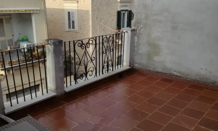 Rexer-Acquaviva-delle-Fonti-Appartamento-Indipendente-TERRAZZO