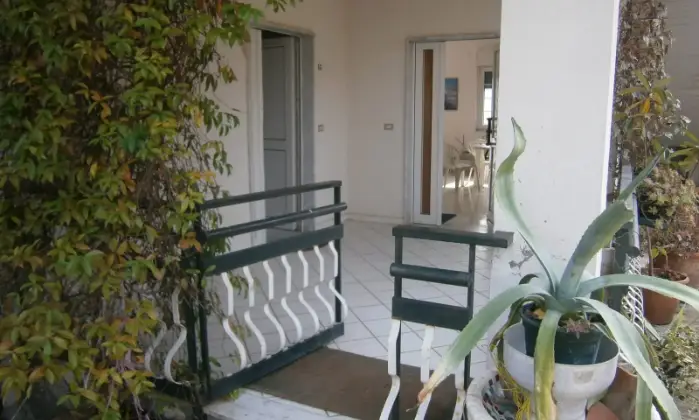 Rexer-San-Mango-sul-Calore-Grazioso-appartamento-in-villa-bifamiliare-TERRAZZO