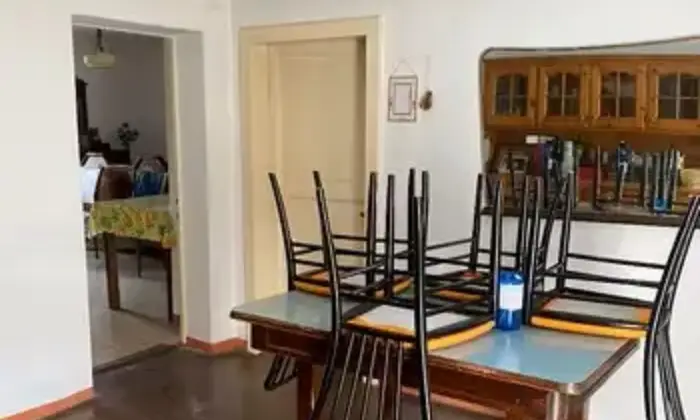 Rexer-Zogno-Vendesi-fabbricato-residenziale