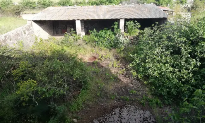 Rexer-Abbasanta-Casa-indipendente-in-pieno-centro