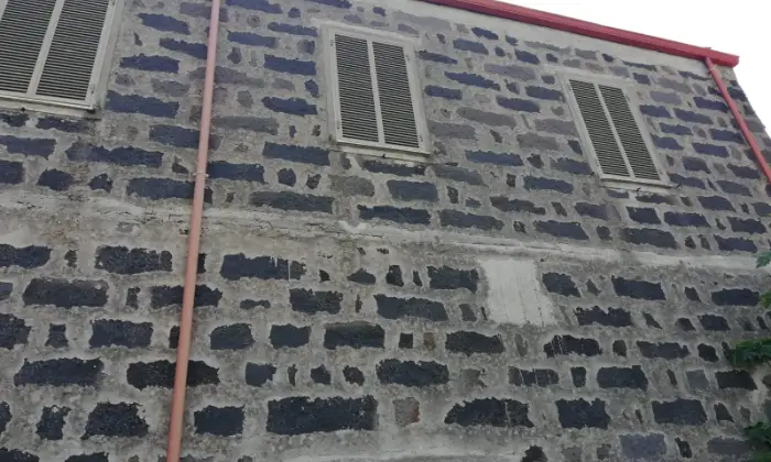 Rexer-Abbasanta-Casa-indipendente-in-pieno-centro