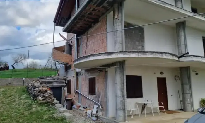 Rexer-Luzzi-CS-Villetta-su-livelli-Esterno