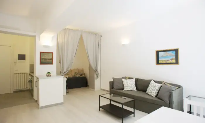 Rexer-Lerici-Lerici-Centro-Parcheggio-mt-il-mare-SALONE
