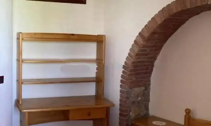 Rexer-Pollina-Vendesi-trilocale-vicolo-Palazzi-Centro-Pollina-CAMERA-DA-LETTO