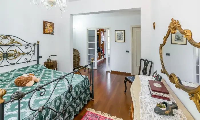 Rexer-Quercianella-Villa-ben-tenuta-con-ampio-giardino-a-Quercianella-CAMERA-DA-LETTO