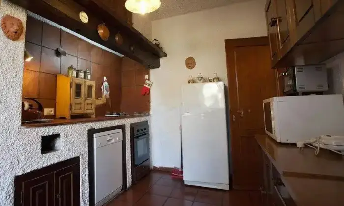 Rexer-Massa-Villa-bifamiliare-in-vendita-in-viale-Marina-Montignoso-a-Massa-CUCINA