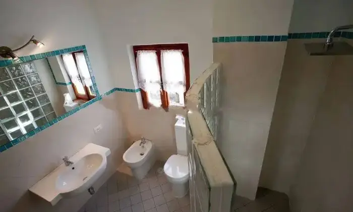 Rexer-Massa-Villa-bifamiliare-in-vendita-in-viale-Marina-Montignoso-a-Massa-BAGNO