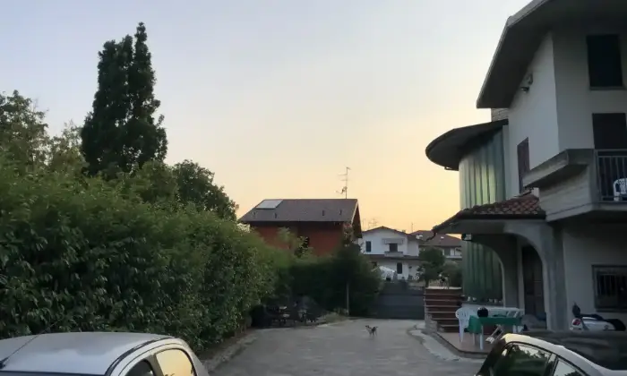 Rexer-San-Paolo-dArgon-VILLA-SINGOLA-MA-REALIZZATA-PER-DUE-FAMIGLIE-CON-INGRESSI-SEPARATI-Terrazzo