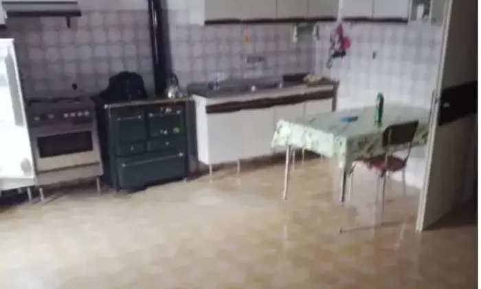 Rexer-Erto-Terratetto-unifamiliare-in-vendita-a-Erto-e-Casso-Cucina