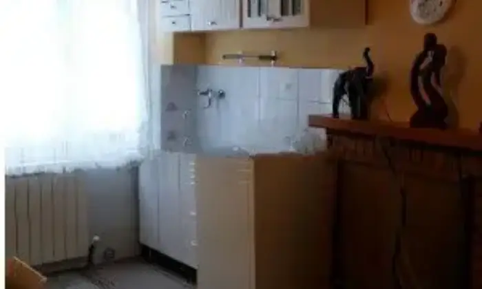 Rexer-Cagli-Vendesi-terratetto-in-via-Tiranni-a-Cagli-Cucina