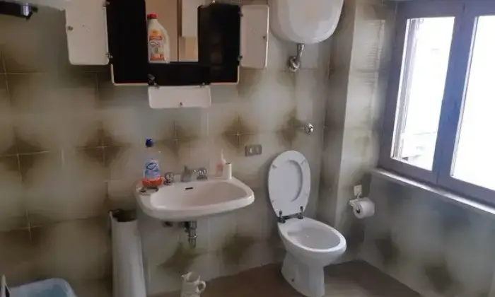 Rexer-Morro-Reatino-Vendesi-casa-a-Morro-Reatino-Bagno