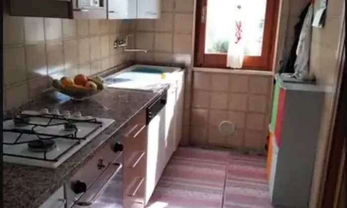 Rexer-Cingoli-Appartamento-in-vendita-in-via-Niccol-Machiavelli-a-Cingoli-Cucina