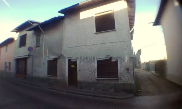 Rexer-Turbigo-Casa-di-paese-in-Centro-Terrazzo