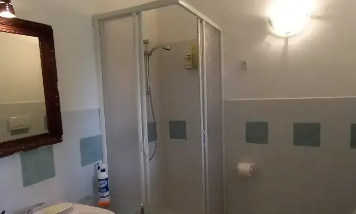 Rexer-Cagli-Tre-fabbricati-con-parco-SCONTO-SOLO-SU-INTERA-PROPRIETA-Bagno