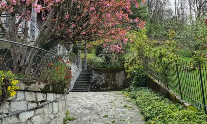 Rexer-Valduggia-Vendesi-Villa-a-localit-Val-Piana-a-Valduggia-Facciata
