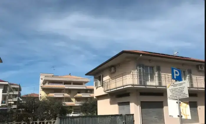 Rexer-Alba-Adriatica-Immobile-allo-stato-grezzo-in-vendita-ad-Alba-Adriatica-TE-Terrazzo