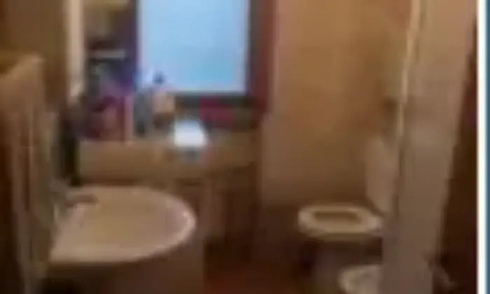 Rexer-Urbino-Quadrilocale-via-Trasanni-Trasanni-Urbino-Bagno