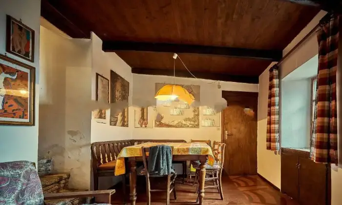 Rexer-Aurano-Vendesi-Baita-via-Intra-Centro-Aurano-Altro