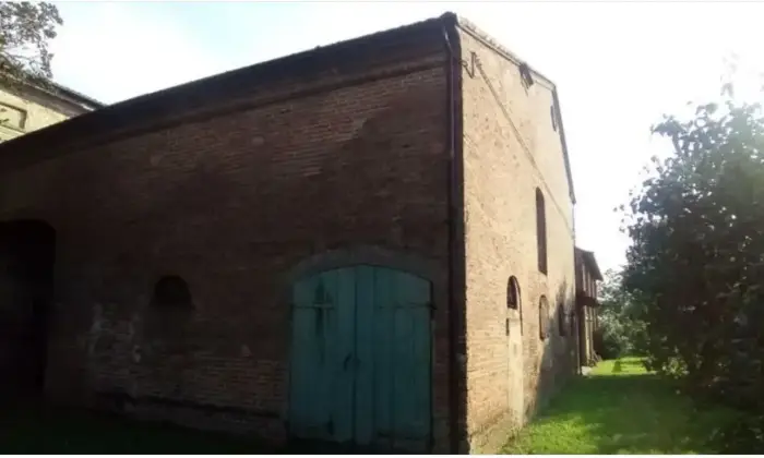 Rexer-Caorso-Propriet-rustica-in-vendita-in-via-Rovere-a-Caorso-Giardino