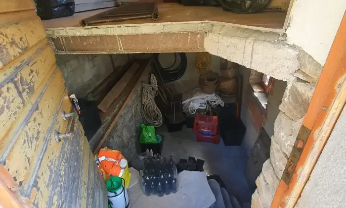 Rexer-La-Spezia-Casa-in-vendita-in-Localit-Schiara-a-La-Spezia-Garage