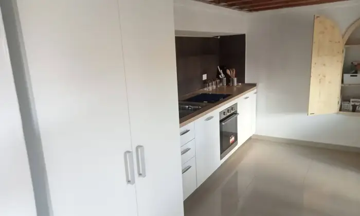 Rexer-Ischitella-Appartamento-in-villa-Contrada-Acqua-dAnitri-Ischitella-Cucina