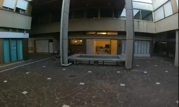 Rexer-Codroipo-Ufficio-in-vendita-in-via-Roma-a-Codroipo-Garage