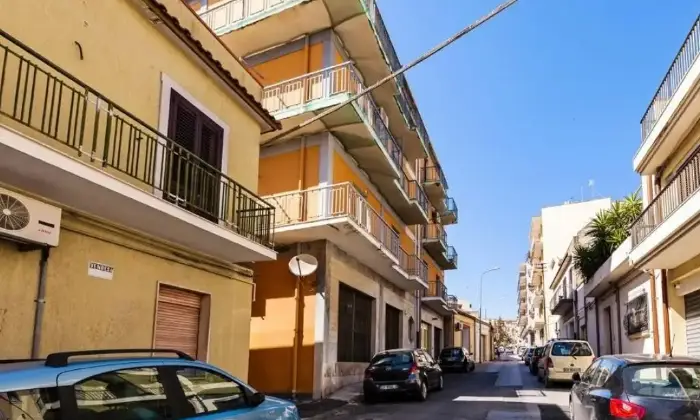Rexer-Noto-Appartamento-via-Amerigo-Vespucci-Centro-Noto-Facciata