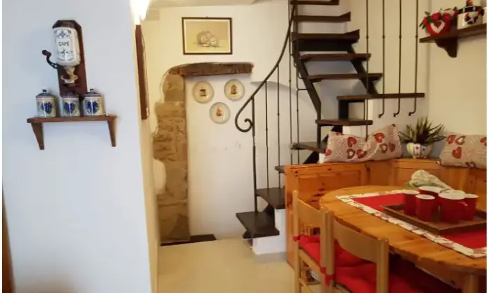 Rexer-Talamello-Appartamento-in-vendita-in-via-Borgo-Mazzini-a-Talamello-CameraDaLetto