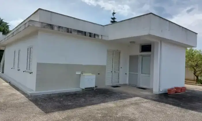 Rexer-Aradeo-Vendesi-villa-in-campagna-Giardino