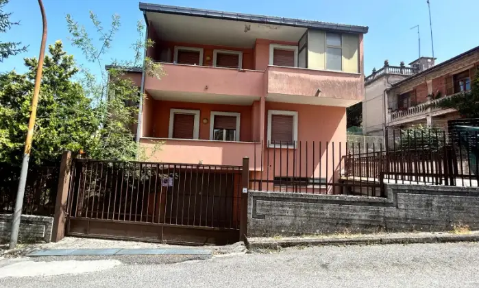 Rexer-Tagliacozzo-Villa-grande-in-vendita-a-TAGLIACOZZO-AQ-ALTRO