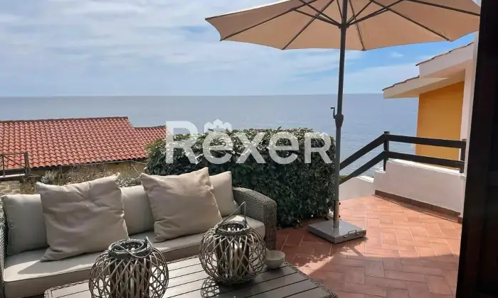 Rexer-Arbus-Villa-a-schiera-fronte-mare-in-vendita-ad-Arbus-Altro