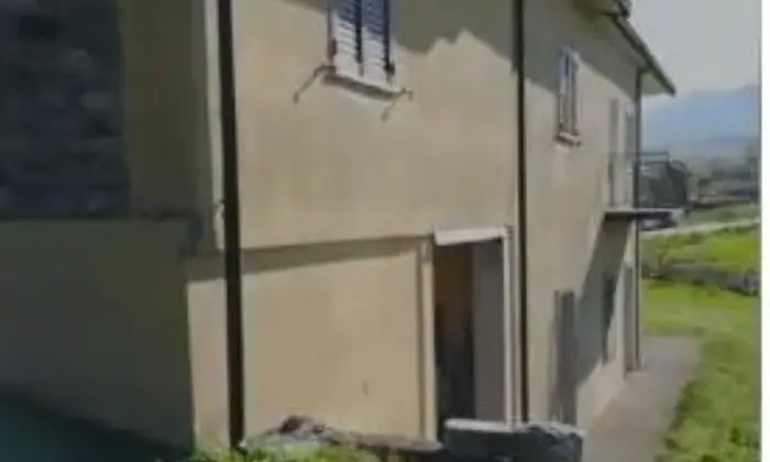 Rexer-San-Fele-Vendesi-casa-inipendente-con-terreno-in-campagna-a-SAN-FELE-ALTRO
