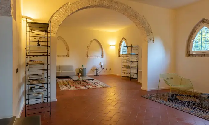 Rexer-San-Miniato-Casale-In-toscana-con-piscina-e-campo-da-tennis-Altro