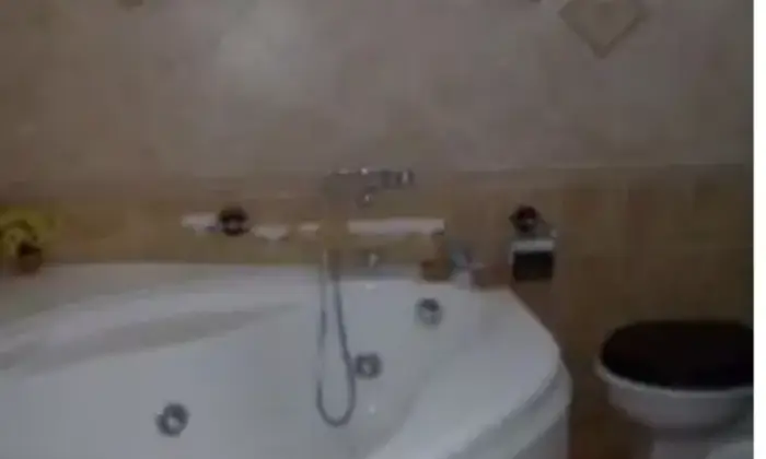 Rexer-Camporeale-Trilocale-in-vendita-a-Grisi-PA-Bagno