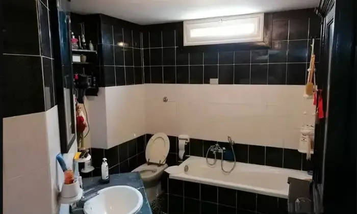 Rexer-Caltanissetta-Appartamento-grande-con-locali-in-vendita-a-CALTANISSETTA-CL-Bagno