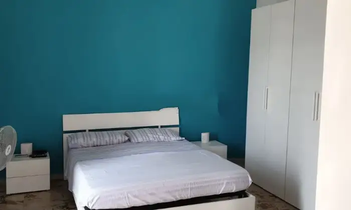 Rexer-Ragusa-Vendesi-appartamento-via-Santissimo-Salvatore-Centro-Ragusa-CameraDaLetto