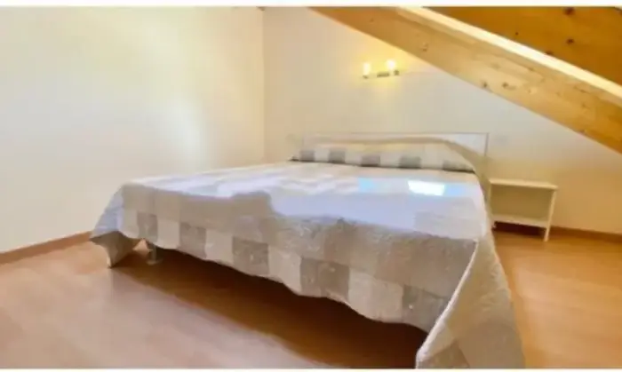 Rexer-Magliolo-Vendesi-appartamento-in-via-Canova-a-Magliolo-Altro