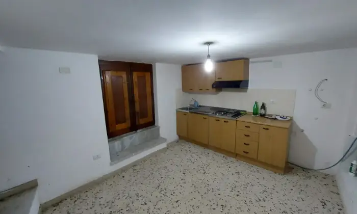 Rexer-Pollina-Comodo-e-centrale-Appartamento-Vicino-a-Cefal-Cucina