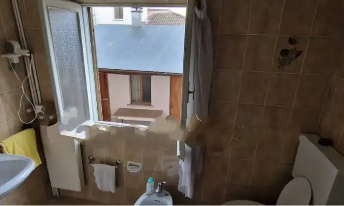 Rexer-Tolmezzo-Villa-a-schiera-in-vendita-localita-Fusea-Tolmezzo-UD-Bagno