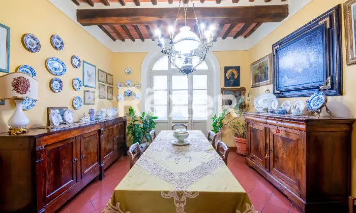 Rexer-Castelfranco-di-sotto-Splendida-villa-dal-fascino-storico-e-comfort-moderno-SALONE