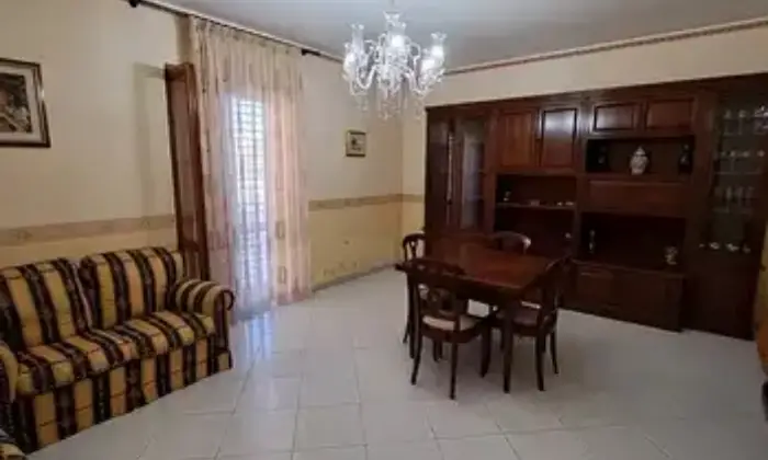 Rexer-Santa-Venerina-Appartamento-con-ingresso-singologiardino-Altro