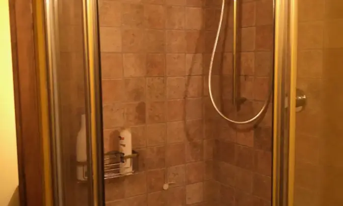 Rexer-Bucine-Casa-in-vendita-nel-romantico-borgo-di-Pietraviva-Bagno