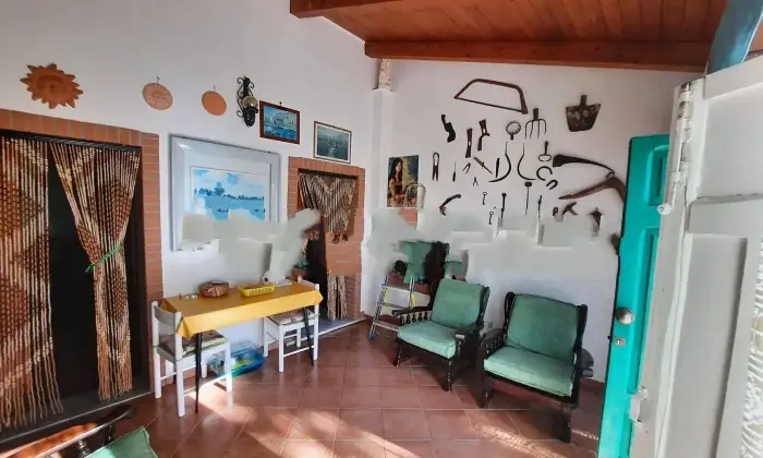 Rexer-Cosentini-Vendesi-casa-con-terreno-in-via-Carretiello-Roccadaspide-Altro