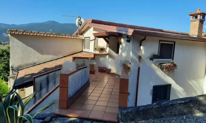 Rexer-Cosentini-Vendesi-casa-con-terreno-in-via-Carretiello-Roccadaspide-Terrazzo