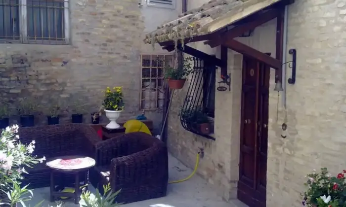 Rexer-Fermo-Casa-con-ingresso-indipendente-in-Via-delle-Scalette-Fermo-Terrazzo