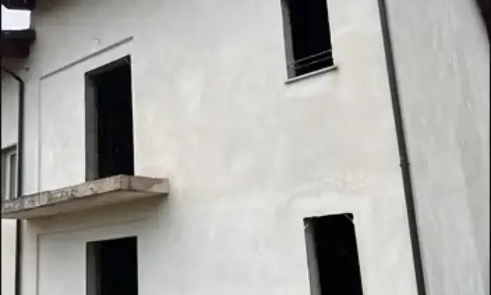 Rexer-Santo-Stefano-di-Rogliano-Villetta-di-nuova-costruzione-in-vendita-Garage