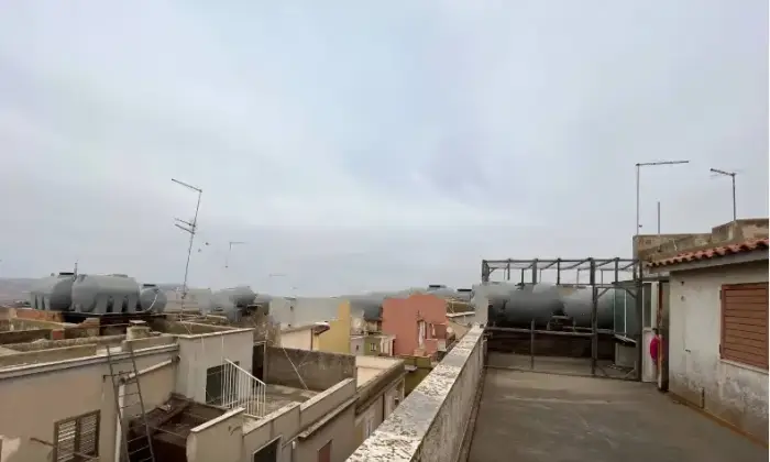 Rexer-Niscemi-Intero-stabile-in-vendita-nel-centro-storico-di-Niscemi-CL-Terrazzo
