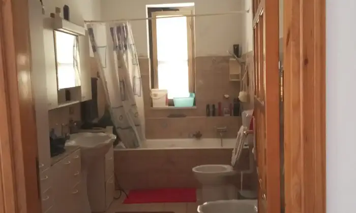Rexer-Cosenza-Vendesi-villa-a-Cosenza-Bagno